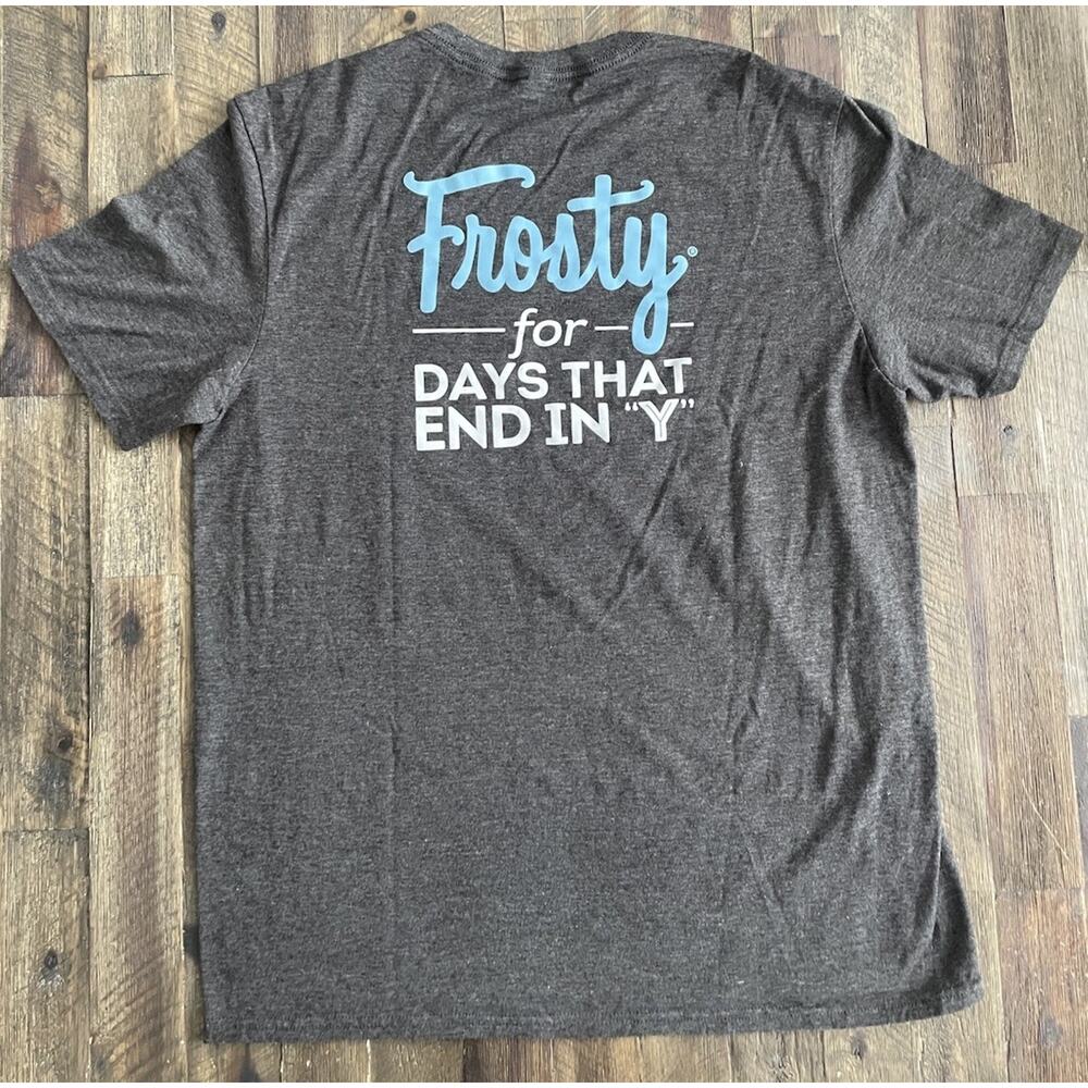Wendy’s Frosty - For Days That End In End In Y Staff/Employee T-Shirt Large READ